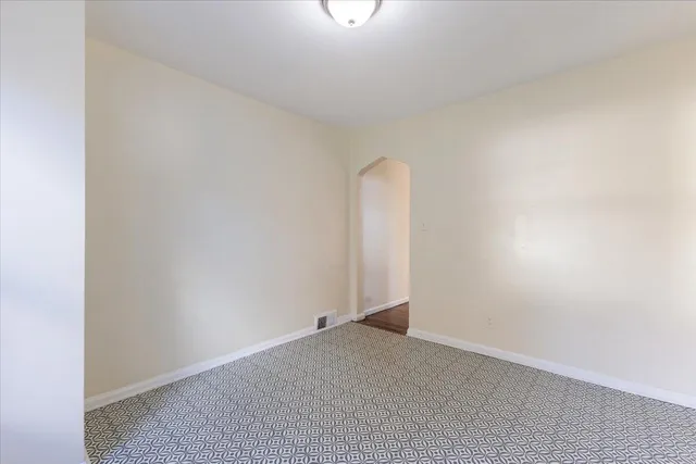 $119,900 | 504 Alter Road, Detroit, MI 48215