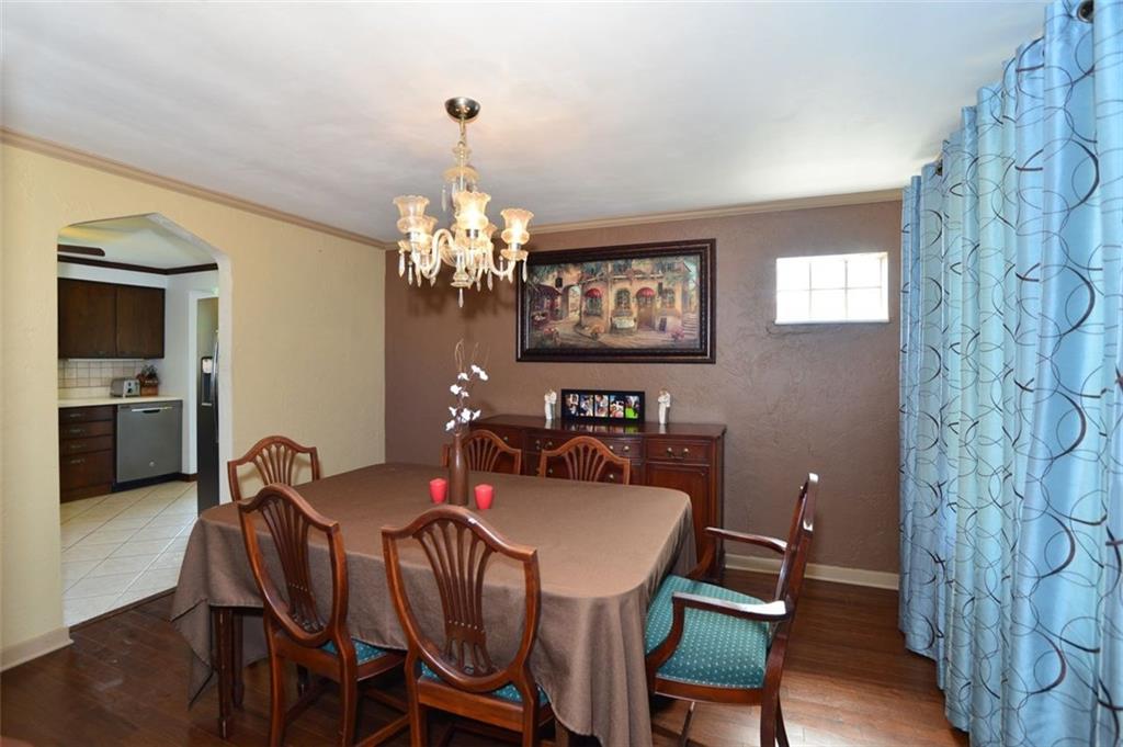 119 Pointview Road Pittsburgh, PA 15227 - Photo 8 of 22 Gallery Image 8