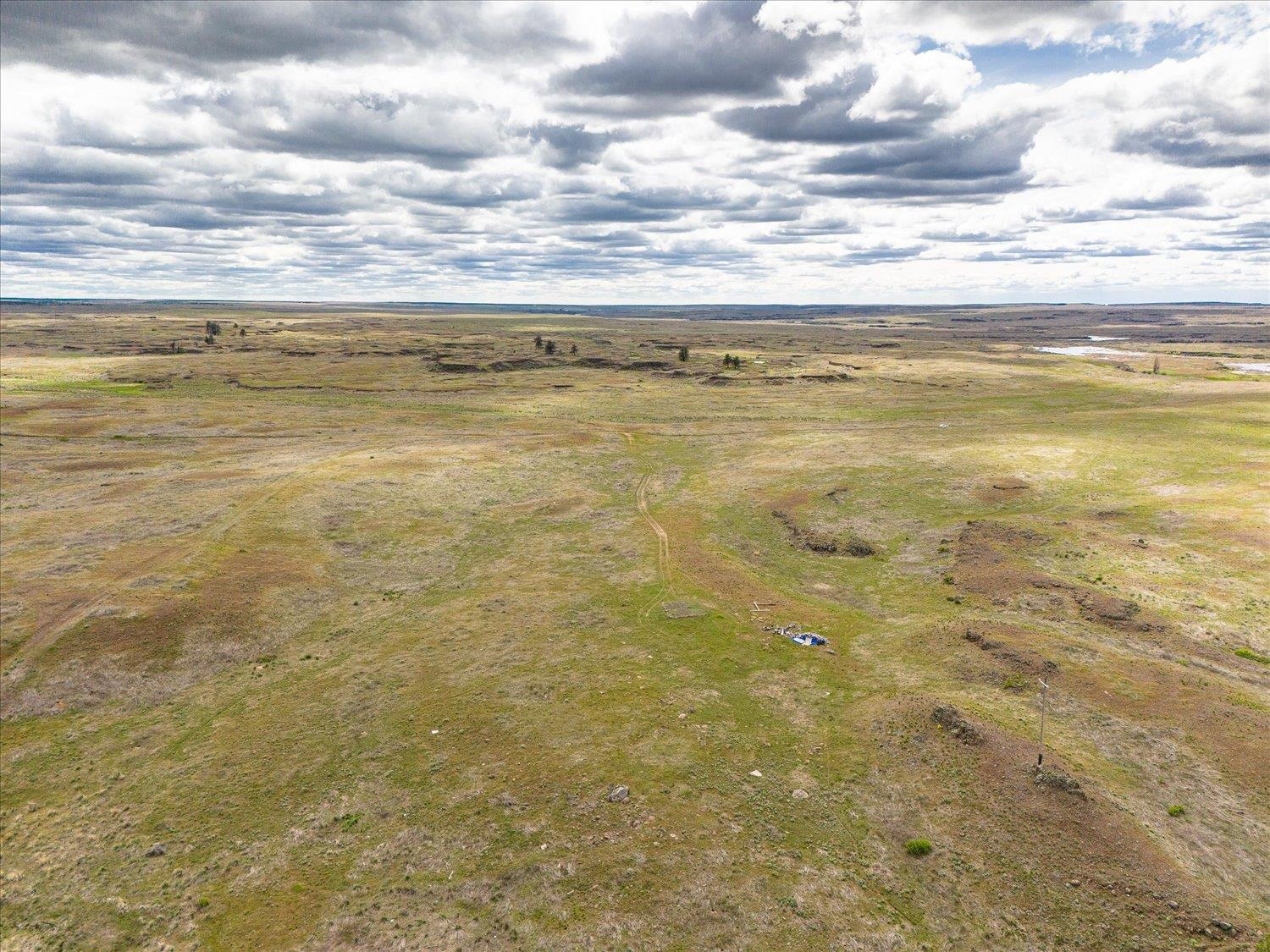 26405 Lone Pine Road East Davenport, WA 99122 - Photo 11 of 16