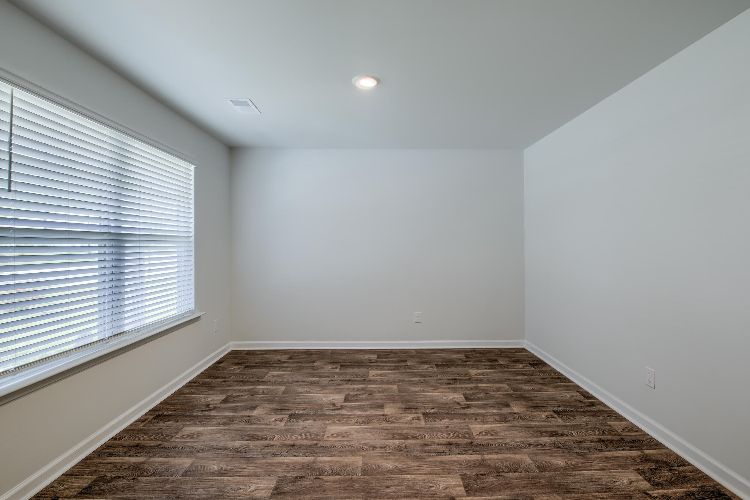522 Shady Maple Street Moncks Corner, SC 29461 - Photo 5 of 44 _DSC2766-HDR(5)