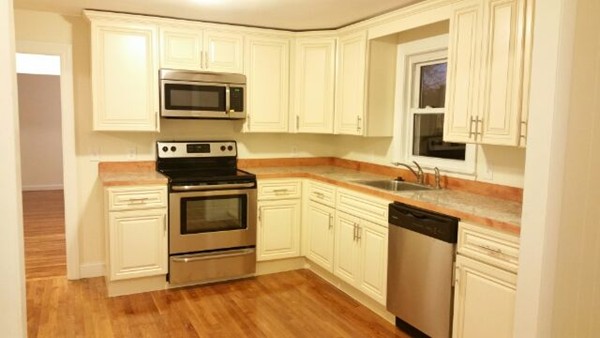 19 Badger Road Boston, MA 02136 - Photo 11 of 15 Gallery Image 11