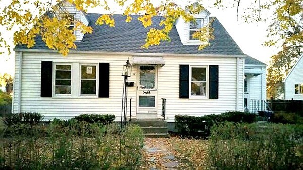 19 Badger Road Boston, MA 02136 - Photo 2 of 15 Gallery Image 2