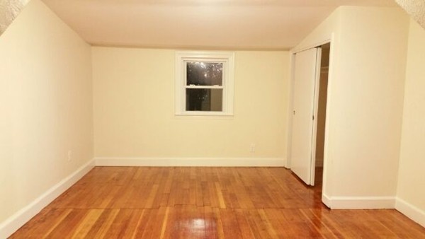 19 Badger Road Boston, MA 02136 - Photo 4 of 15 Gallery Image 4