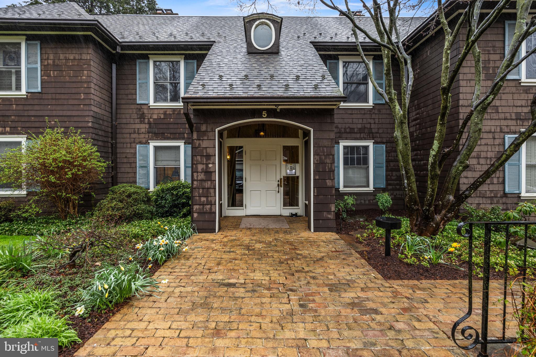 5 Devon Hill Road, Unit A2 Baltimore, MD 21210 - Photo 4 of 56