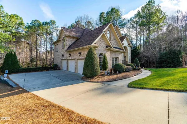 $1,000,000 | 210 Ivey Gate Lane, Garner, NC 27529