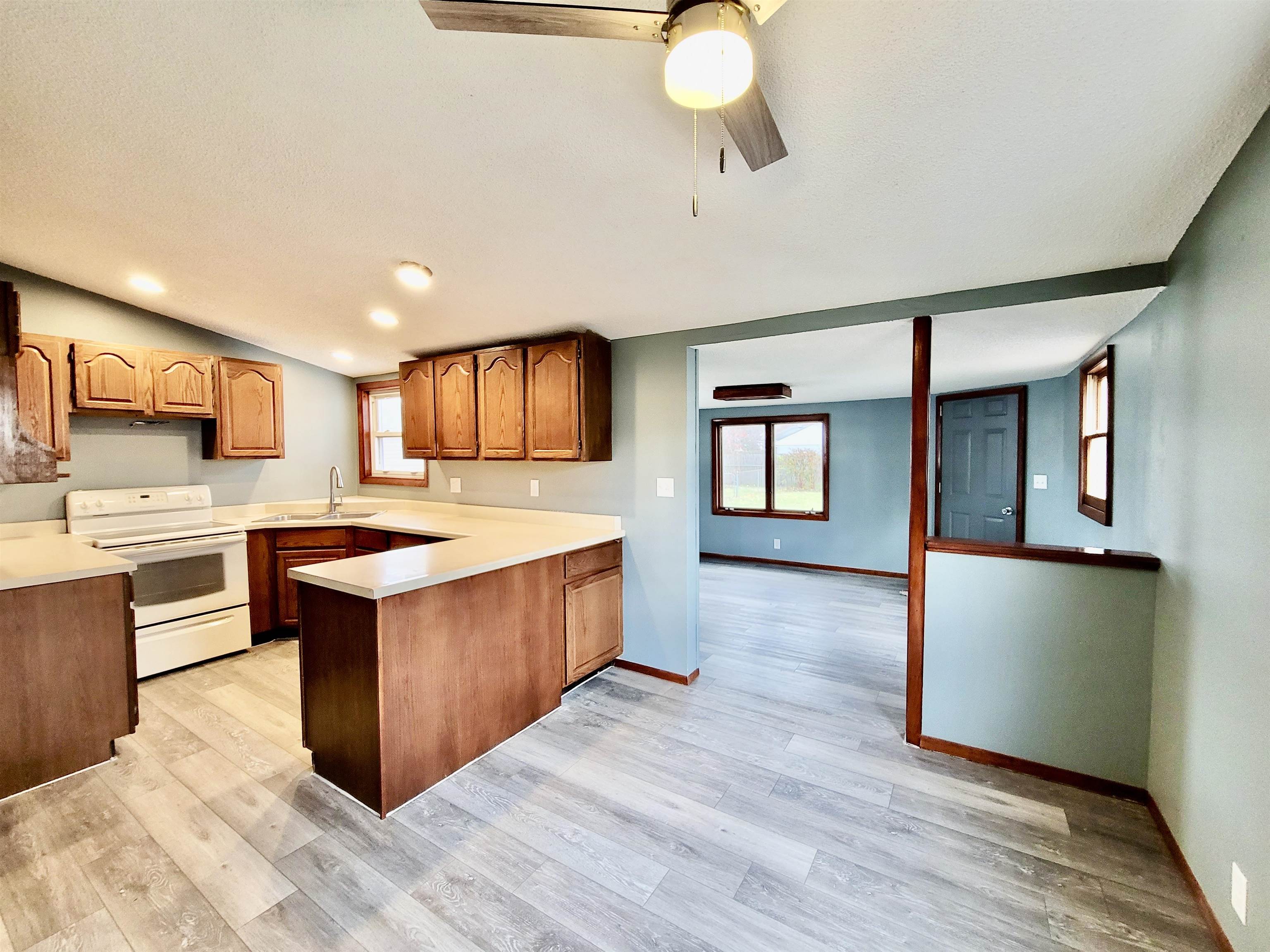 7435 Mildred Road Machesney Park, IL 61115 - Photo 8 of 31 Gallery Image 8