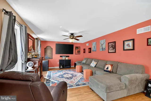 $395,000 | 14 Firefly Drive, Myerstown, PA 17067