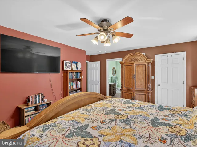 $395,000 | 14 Firefly Drive, Myerstown, PA 17067