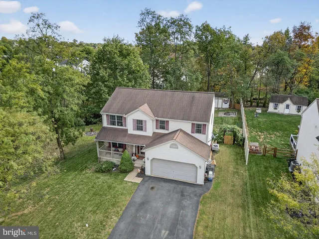 $395,000 | 14 Firefly Drive, Myerstown, PA 17067