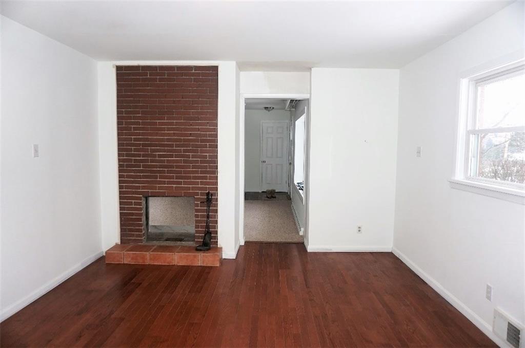 28 Walton Road Pittsburgh, PA 15236 - Photo 7 of 25 Gallery Image 7