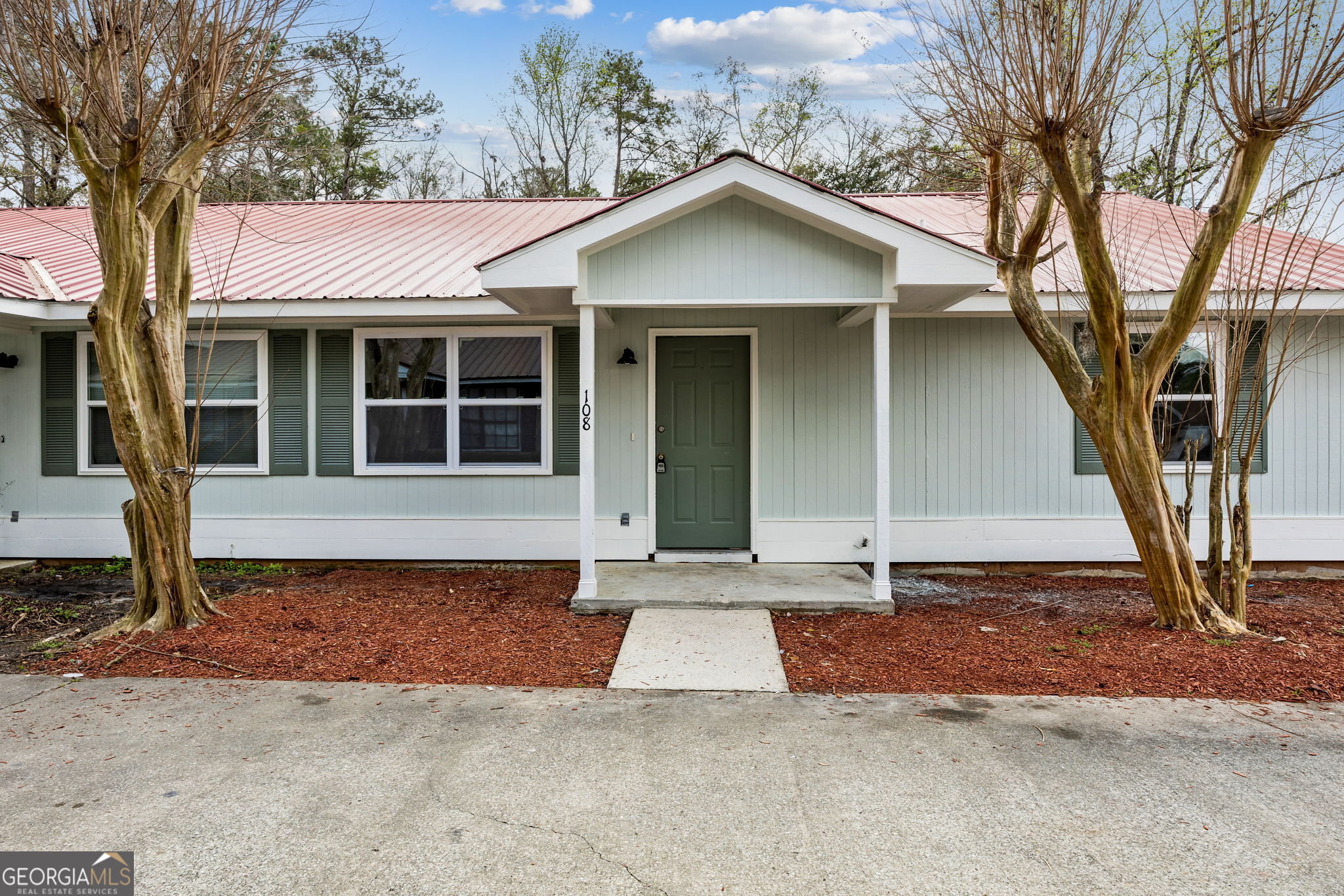 108 Clarks Bluff Road Kingsland, GA 31548 - Photo 2 of 28
