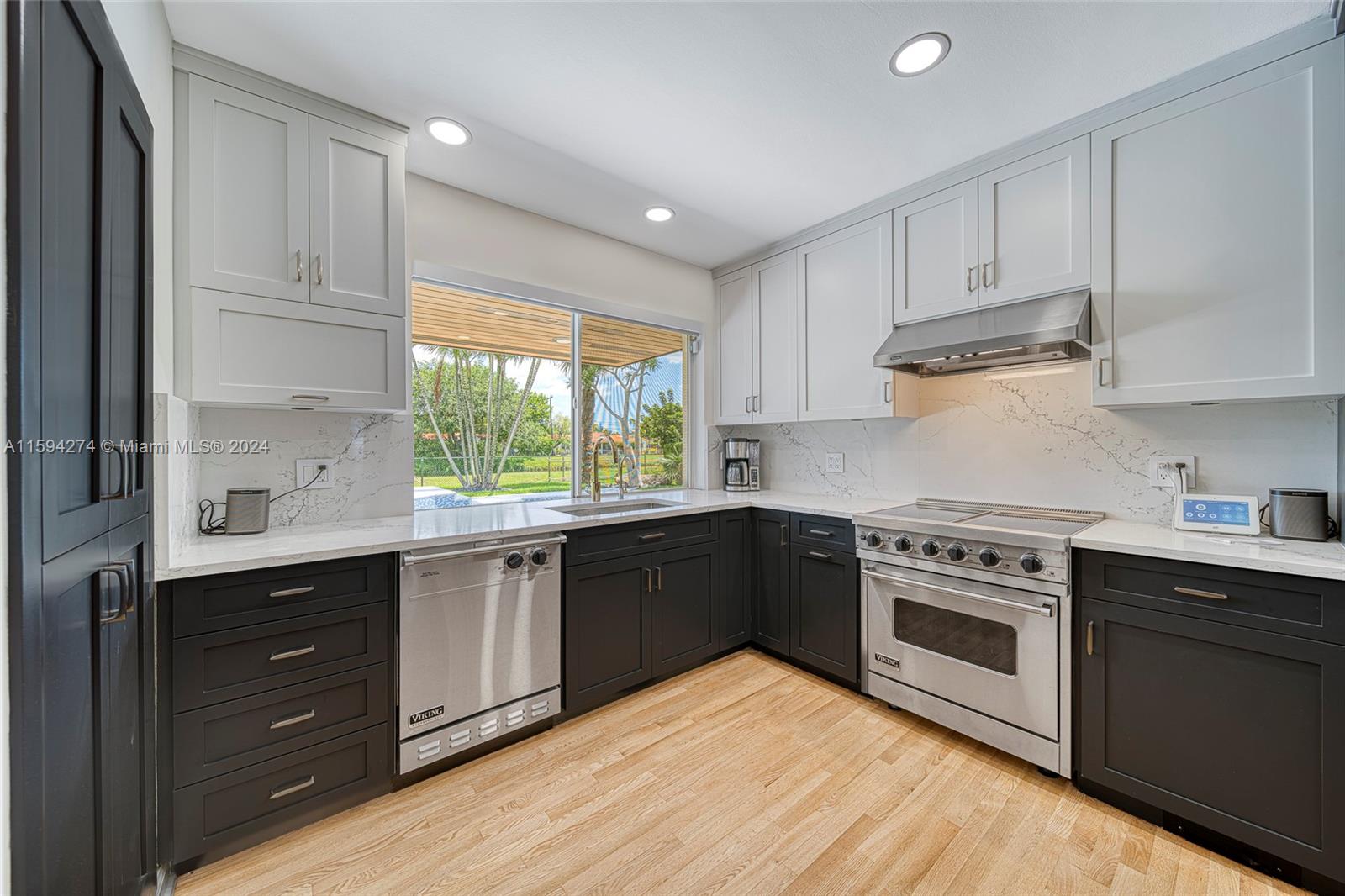 8761 Southwest 85th Street Miami, FL 33173 - Photo 12 of 52 Gallery Image 12