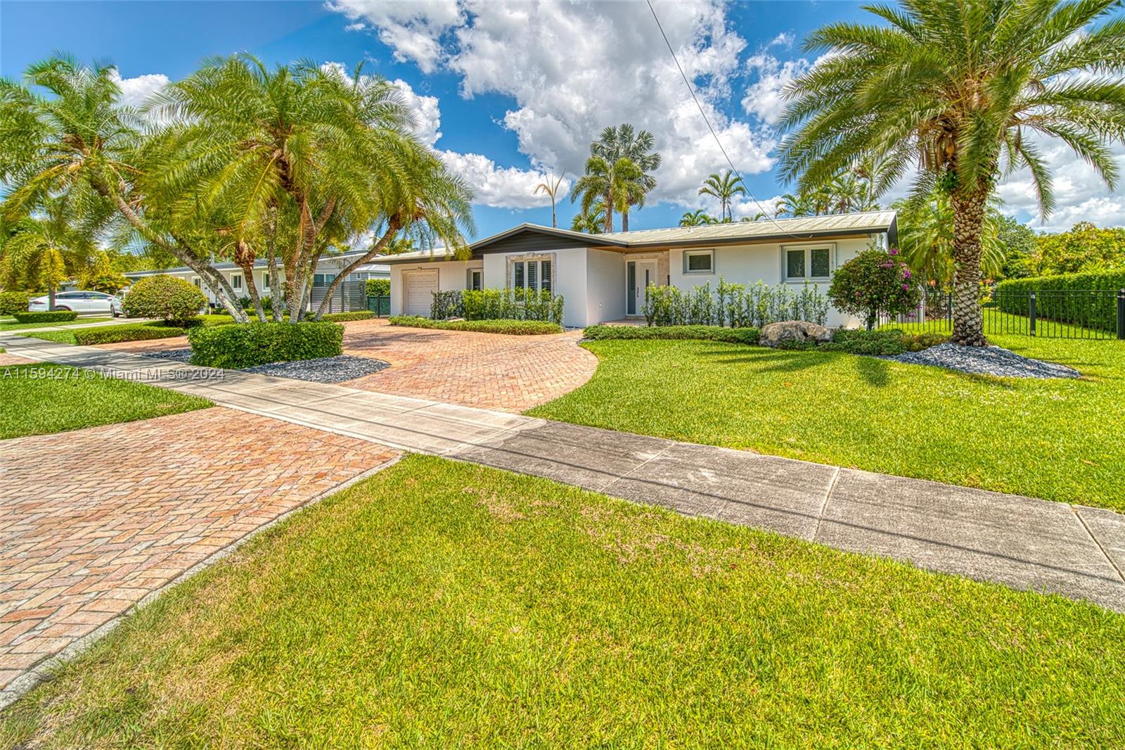 8761 Southwest 85th Street Miami, FL 33173 - Photo 2 of 52 Gallery Image 2