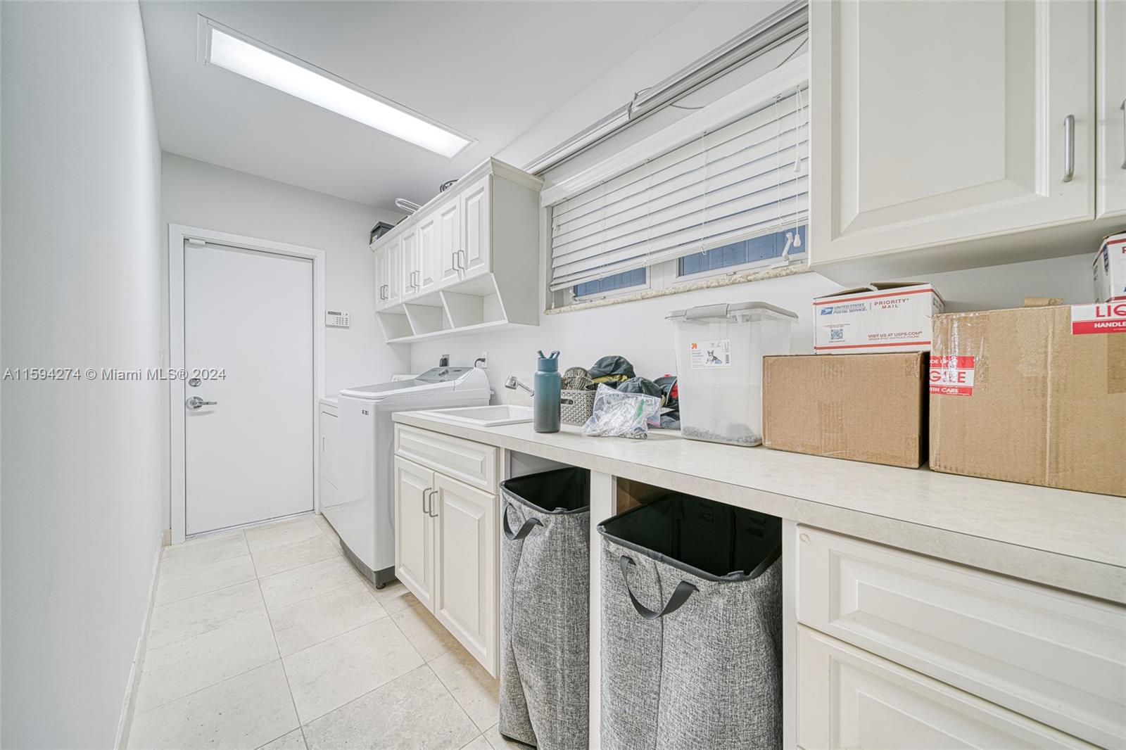 8761 Southwest 85th Street Miami, FL 33173 - Photo 21 of 52 Gallery Image 21