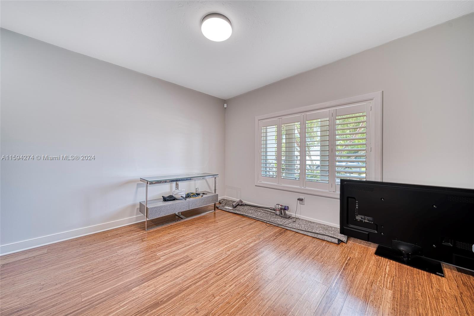 8761 Southwest 85th Street Miami, FL 33173 - Photo 25 of 52 Gallery Image 25