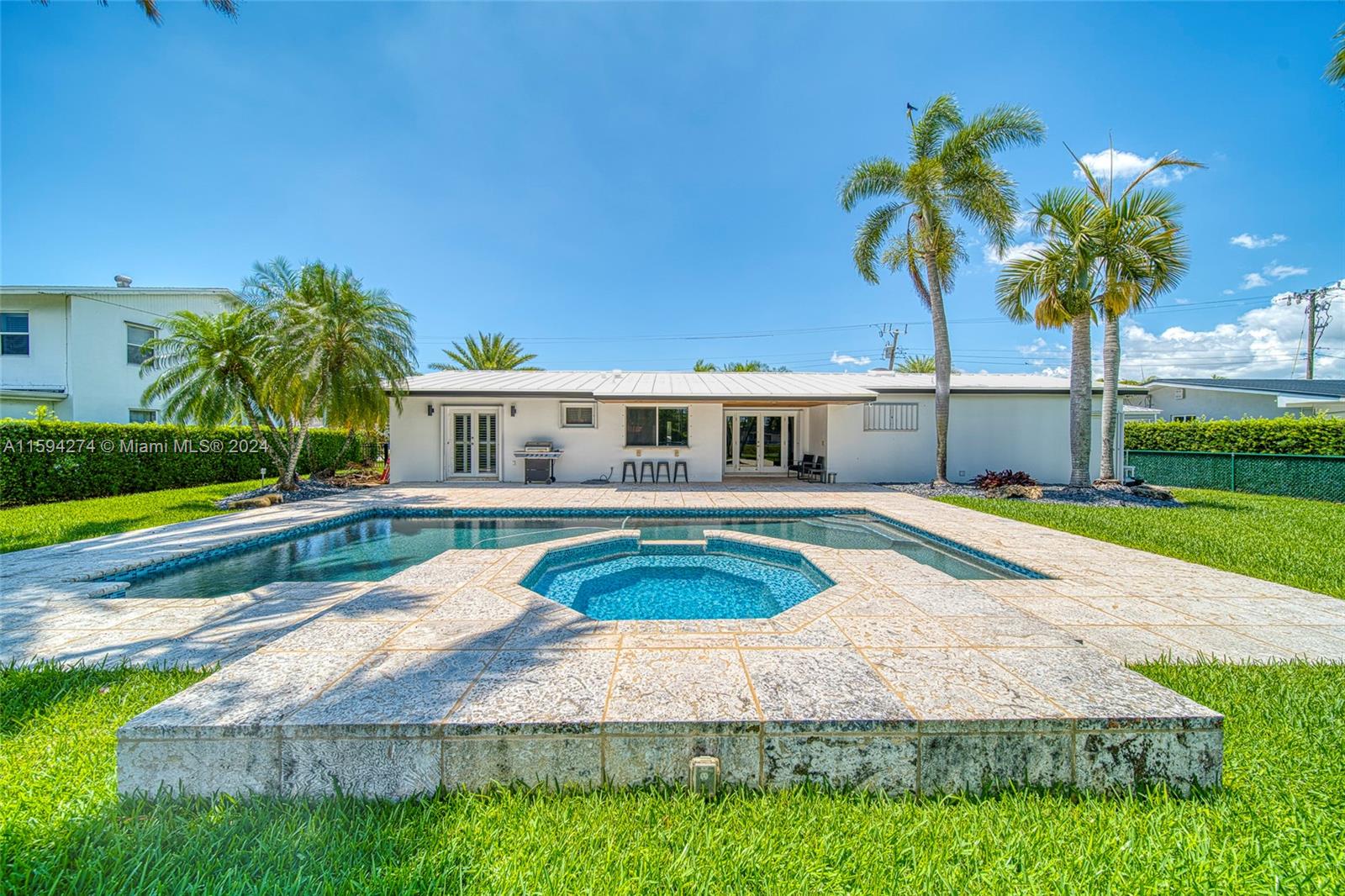 8761 Southwest 85th Street Miami, FL 33173 - Photo 31 of 52 Gallery Image 31