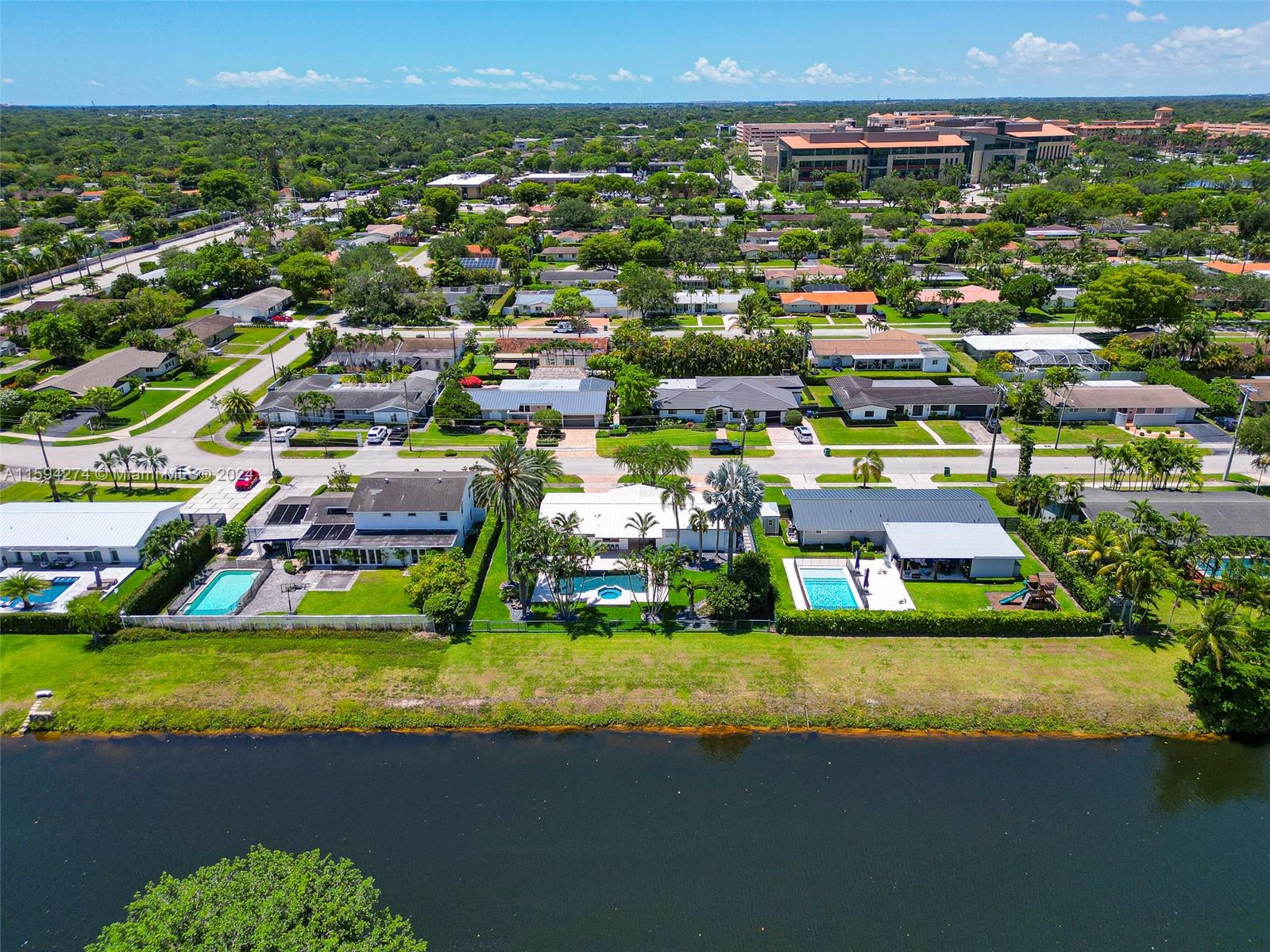 8761 Southwest 85th Street Miami, FL 33173 - Photo 41 of 52 Gallery Image 41