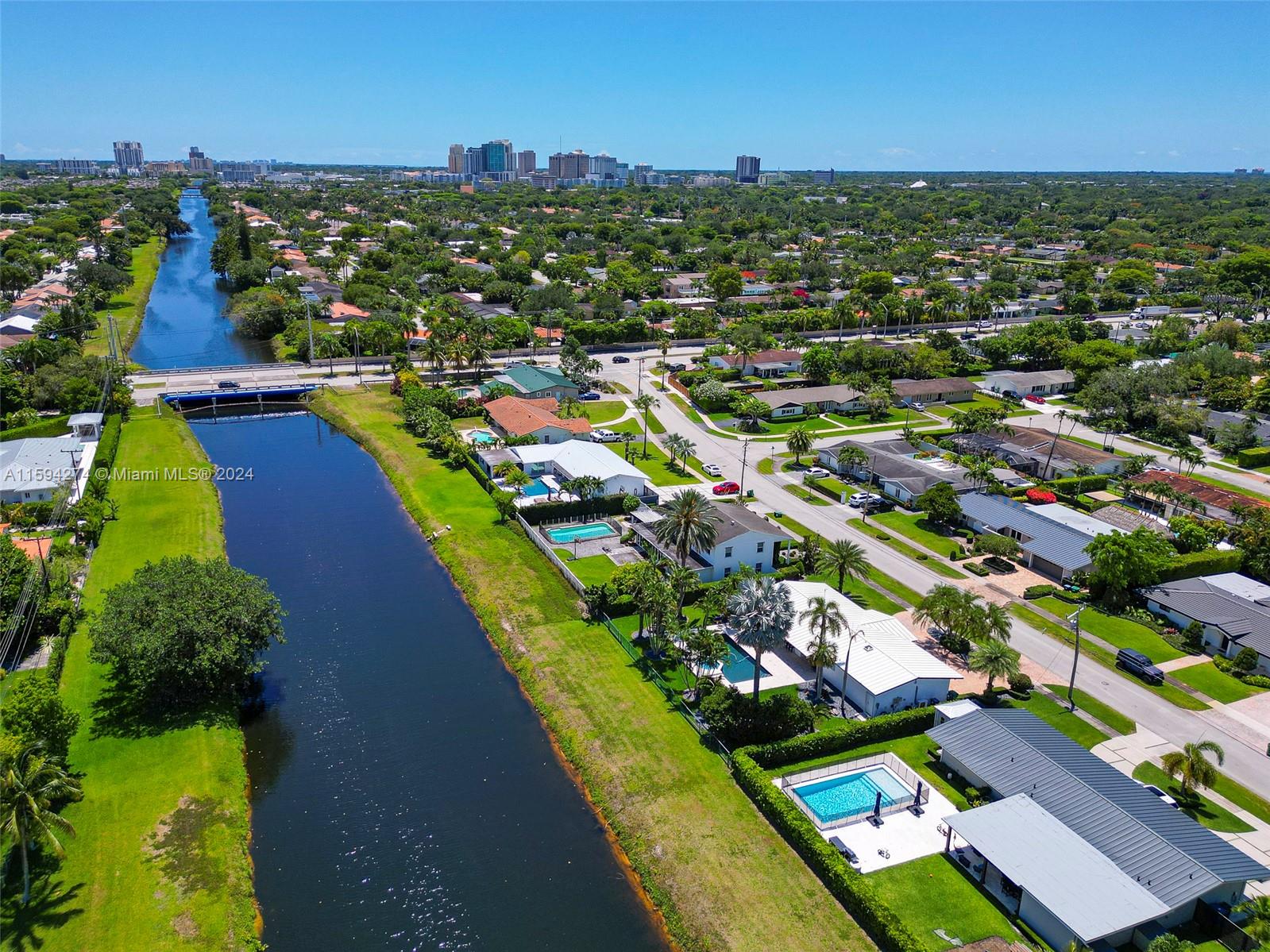 8761 Southwest 85th Street Miami, FL 33173 - Photo 43 of 52 Gallery Image 43