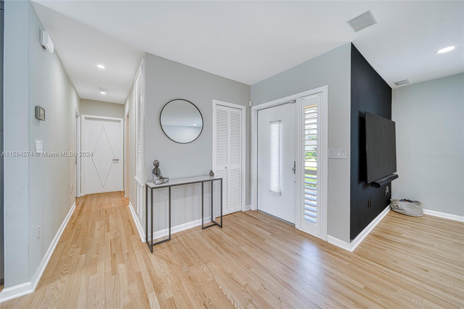8761 Southwest 85th Street Miami, FL 33173 - Photo 7 of 52 Gallery Image 7