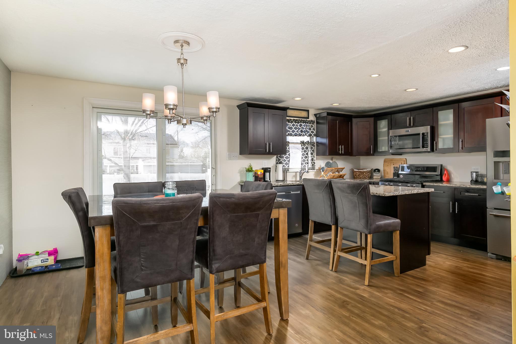 15 Uranus Road Sewell, NJ 08080 - Photo 11 of 28
