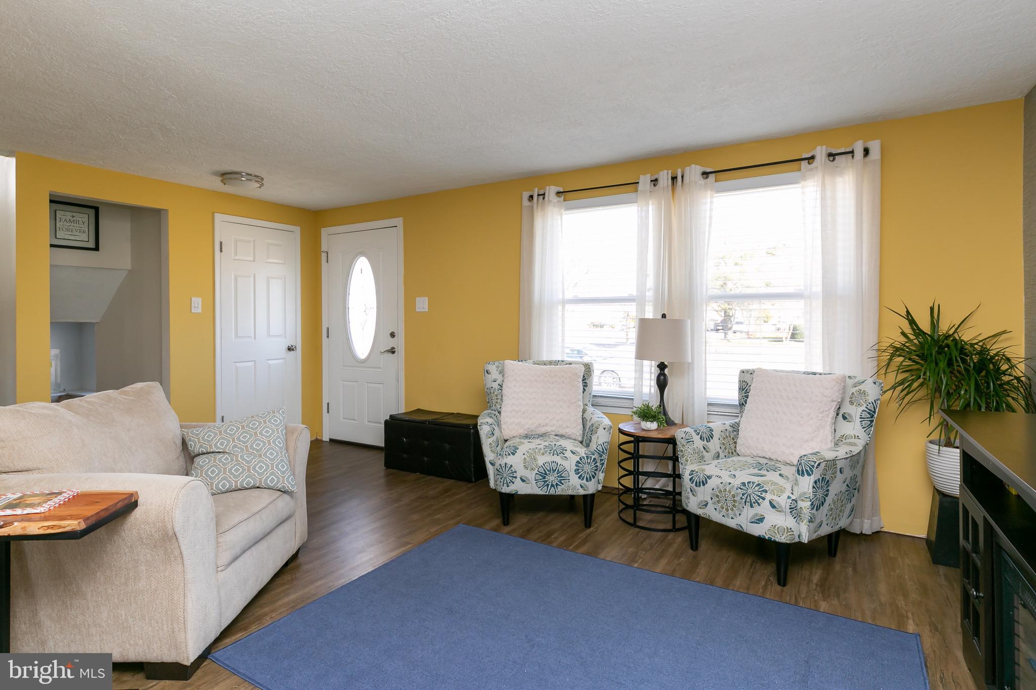 15 Uranus Road Sewell, NJ 08080 - Photo 7 of 28
