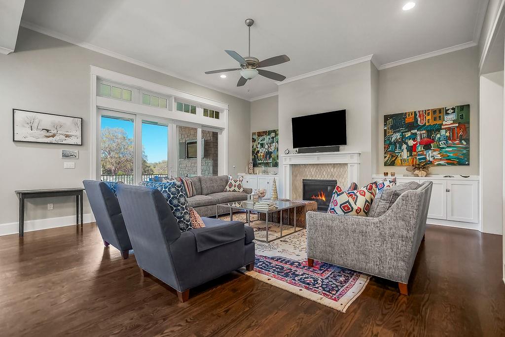 8637 Overhill Road Leawood, KS 66206 - Photo 13 of 71