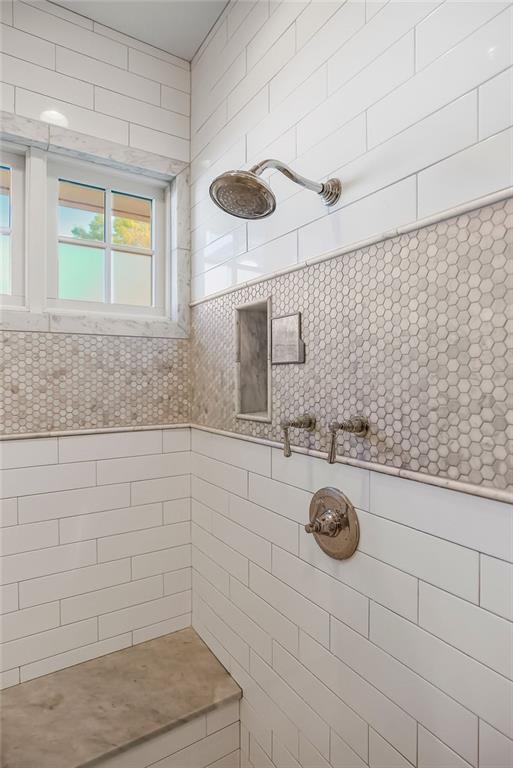 8637 Overhill Road Leawood, KS 66206 - Photo 29 of 71