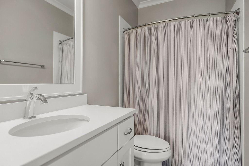 8637 Overhill Road Leawood, KS 66206 - Photo 35 of 71