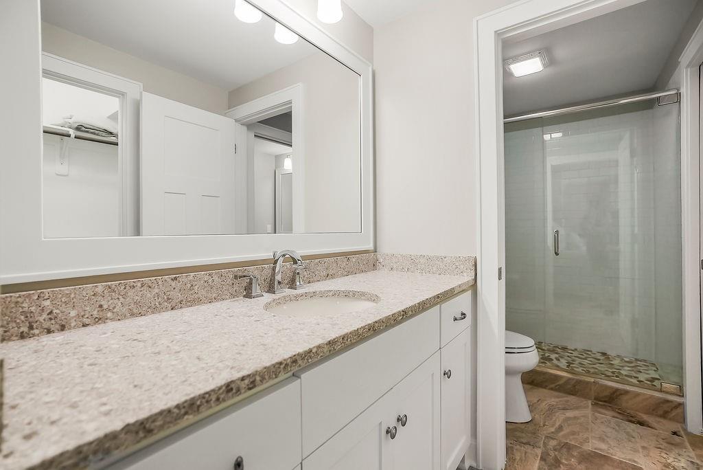 8637 Overhill Road Leawood, KS 66206 - Photo 53 of 71