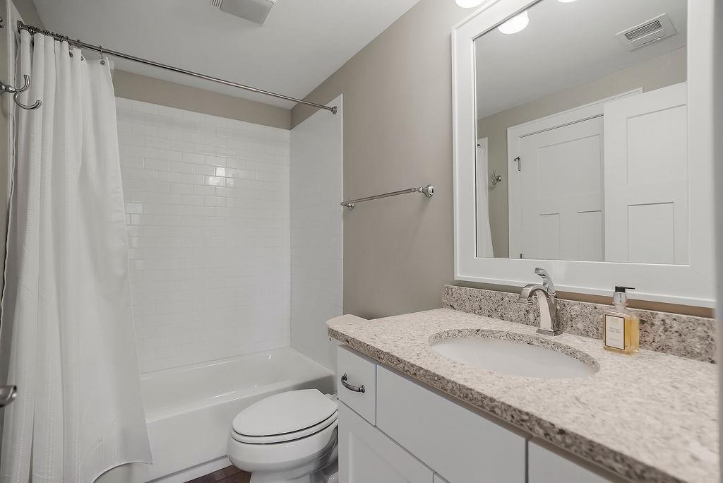 8637 Overhill Road Leawood, KS 66206 - Photo 55 of 71