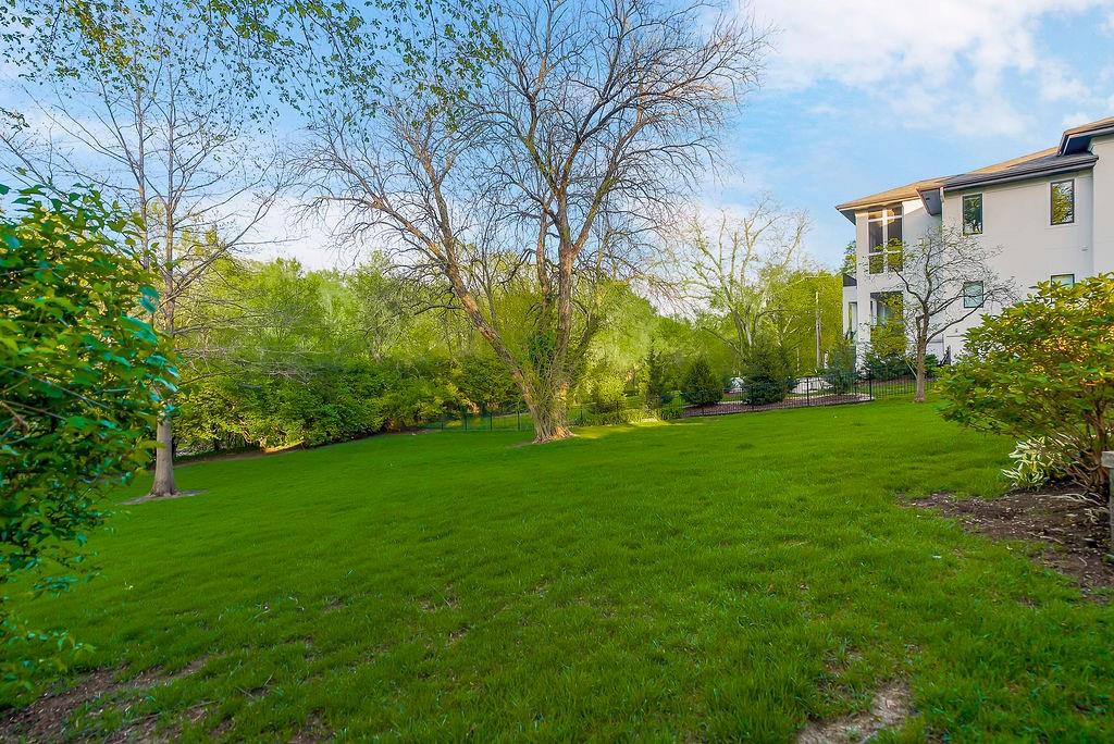 8637 Overhill Road Leawood, KS 66206 - Photo 66 of 71