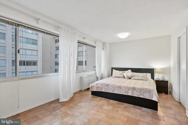 $199,000 | 5500 Friendship Boulevard, Unit 2124N, Chevy Chase, MD 20815