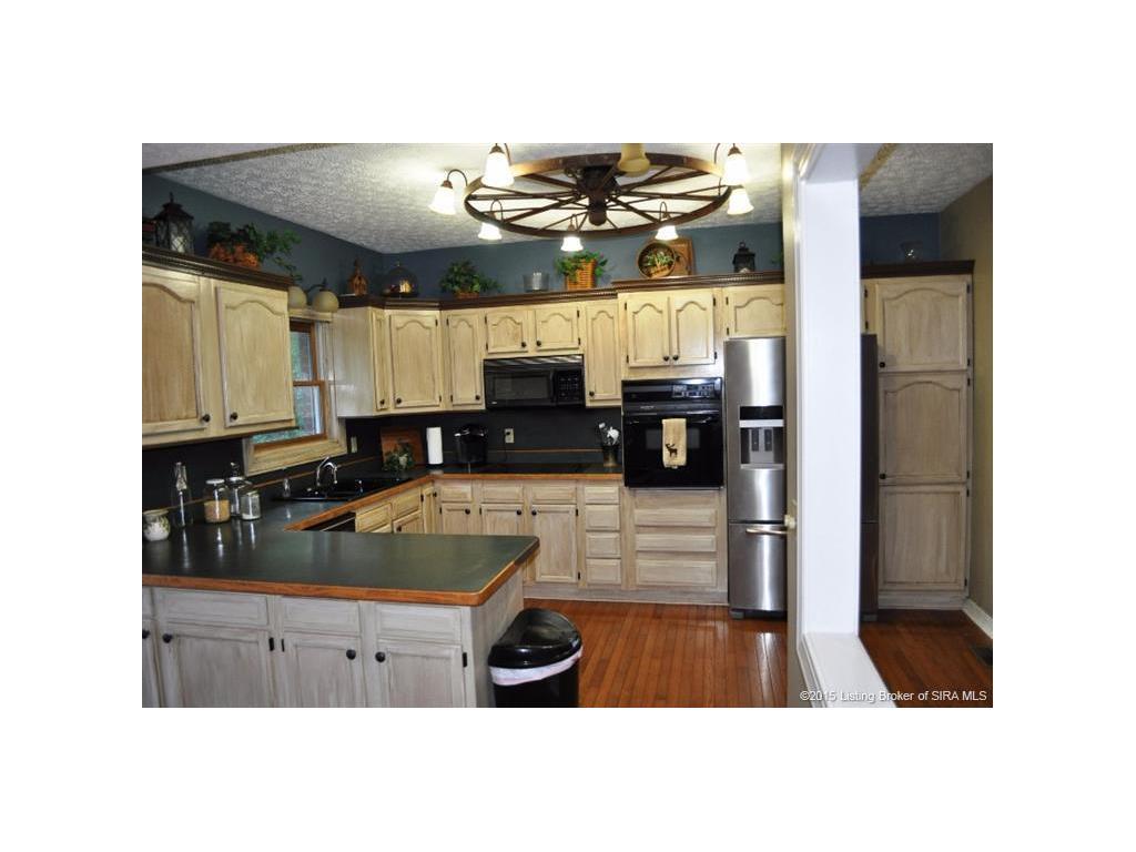 3824 Freiberger Road Floyds Knobs, IN 47119 - Photo 20 of 49 Gallery Image 20