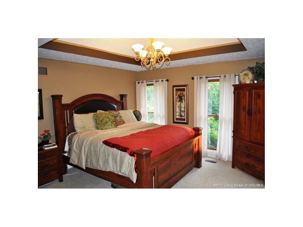 3824 Freiberger Road Floyds Knobs, IN 47119 - Photo 26 of 49 Gallery Image 26