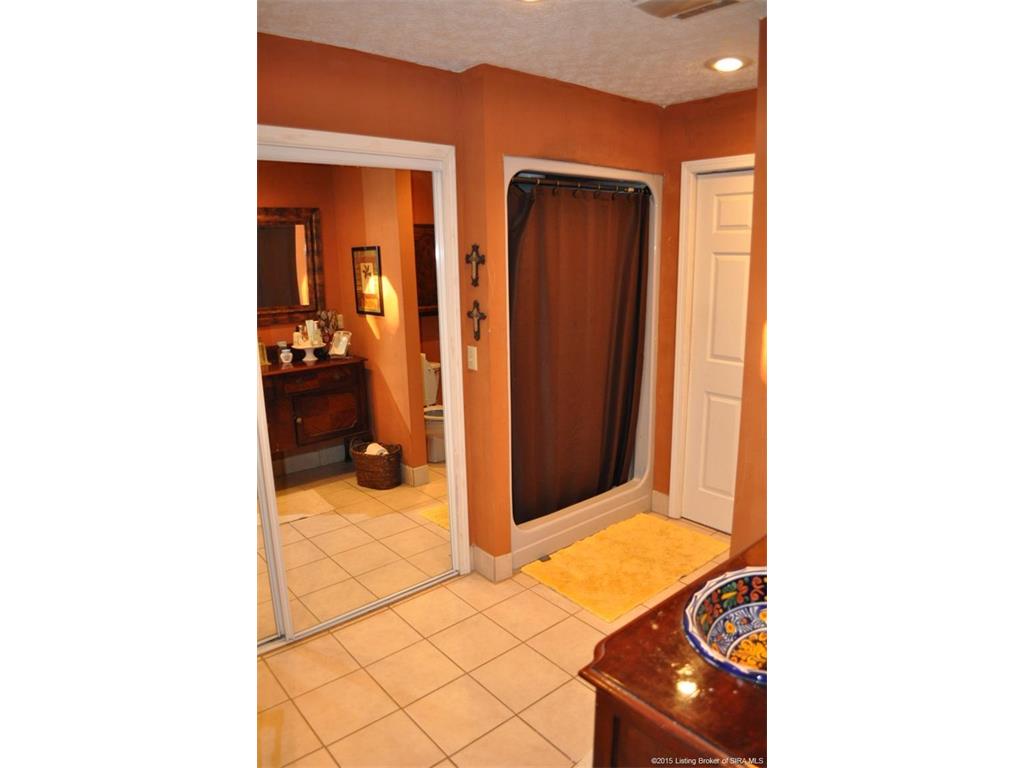 3824 Freiberger Road Floyds Knobs, IN 47119 - Photo 28 of 49 Gallery Image 28