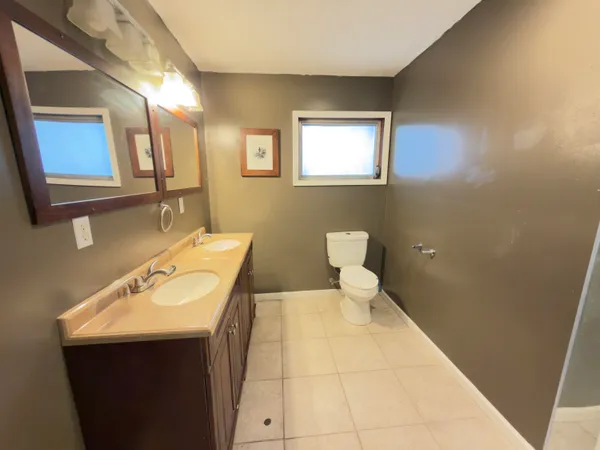 $130,000 | 515 Robinson Avenue East, Crestview, FL 32539