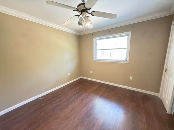 $130,000 | 515 Robinson Avenue East, Crestview, FL 32539