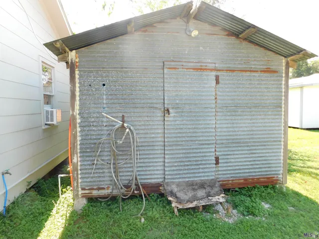 $69,000 | 1903 North Bayou Drive, Golden Meadow, LA 70357