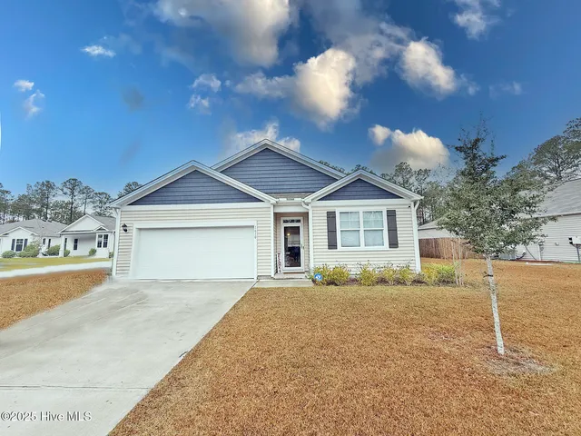 $333,000 | 1610 Lightered Knot Court, Bolivia, NC 28422