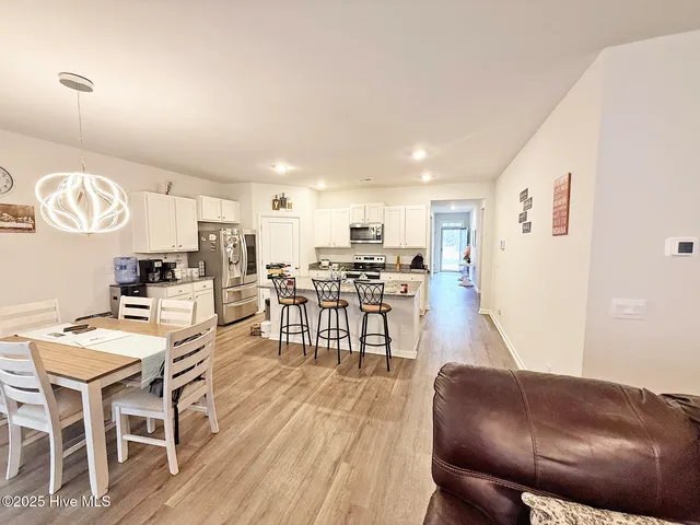 $333,000 | 1610 Lightered Knot Court, Bolivia, NC 28422