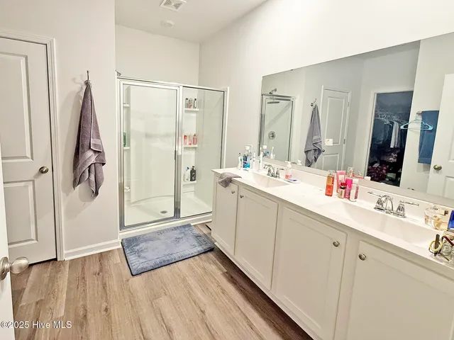 $333,000 | 1610 Lightered Knot Court, Bolivia, NC 28422