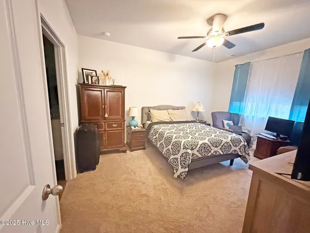 $333,000 | 1610 Lightered Knot Court, Bolivia, NC 28422