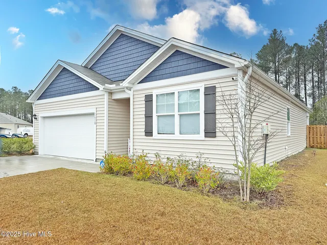 $333,000 | 1610 Lightered Knot Court, Bolivia, NC 28422