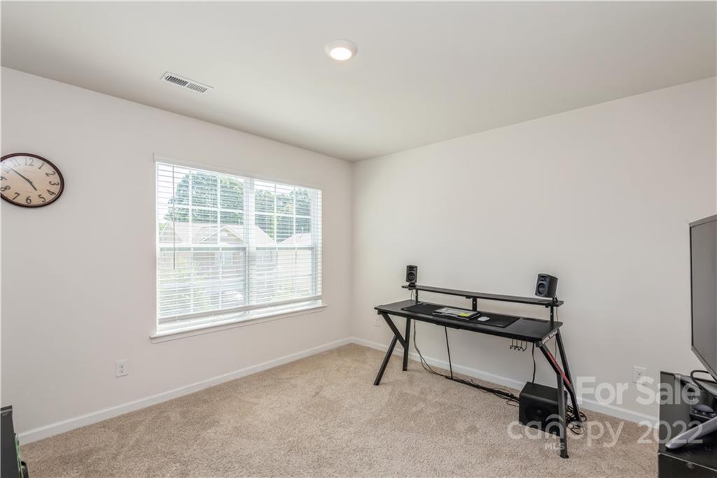 8035 Starnes Randall Road Charlotte, NC 28215 - Photo 23 of 30 Gallery Image 23