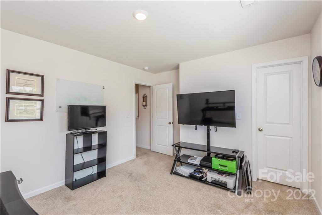 8035 Starnes Randall Road Charlotte, NC 28215 - Photo 24 of 30 Gallery Image 24