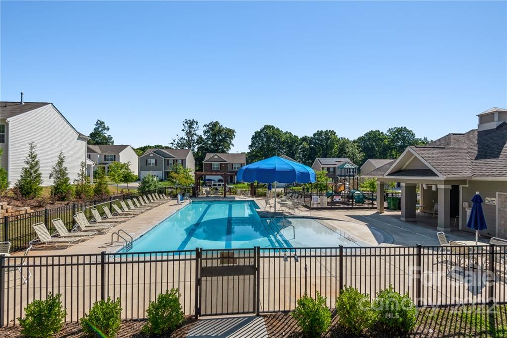 8035 Starnes Randall Road Charlotte, NC 28215 - Photo 28 of 30 Gallery Image 28