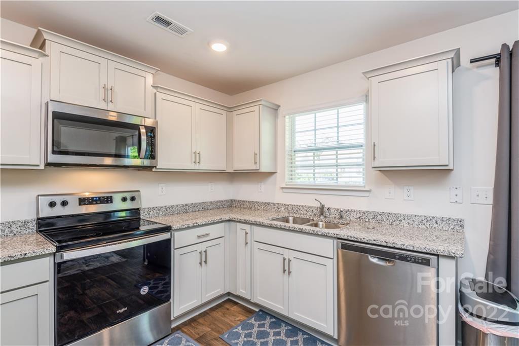 8035 Starnes Randall Road Charlotte, NC 28215 - Photo 10 of 30 Gallery Image 10