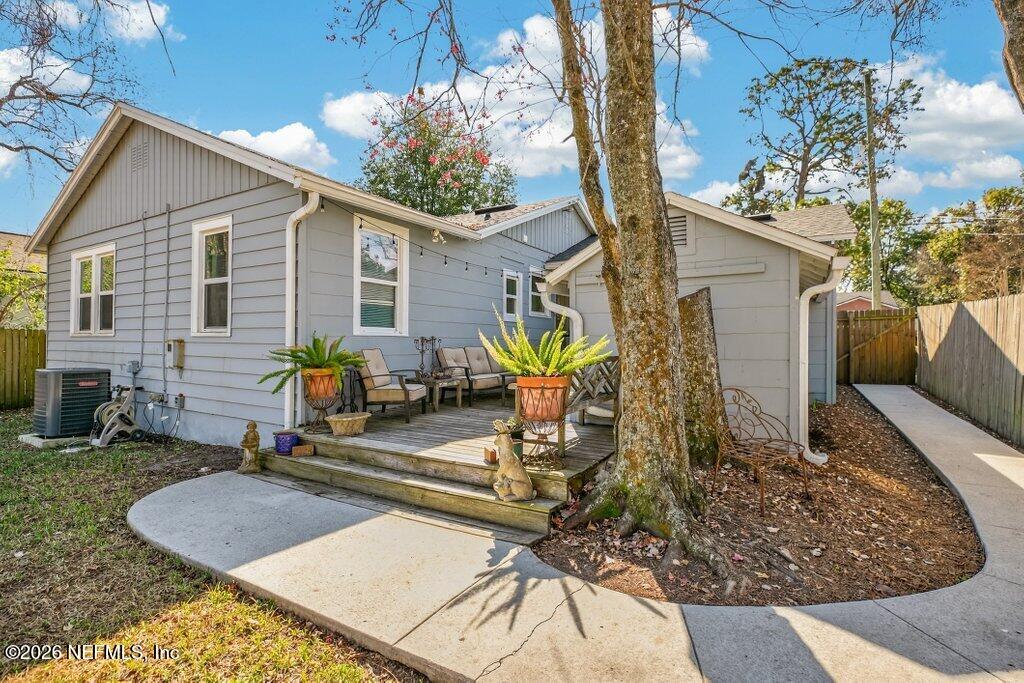 4615 Sunderland Road Jacksonville, FL 32210 - Photo 19 of 20 054-4615SunderlandRoad-Jacksonville-FL-3