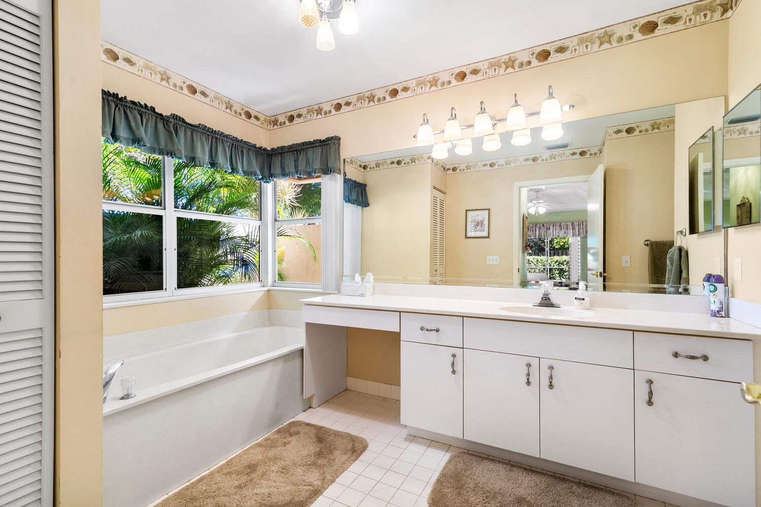 2477 Par Circle Delray Beach, FL 33445 - Photo 16 of 24 2477 Par Cir-large-003-002-Justin Lawren