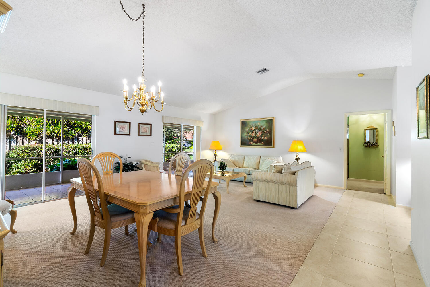 2477 Par Circle Delray Beach, FL 33445 - Photo 7 of 24 2477 Par Cir-large-012-012-Justin Lawren